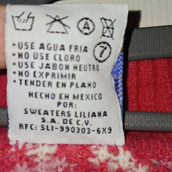 Sweater - Picture 2 of 5